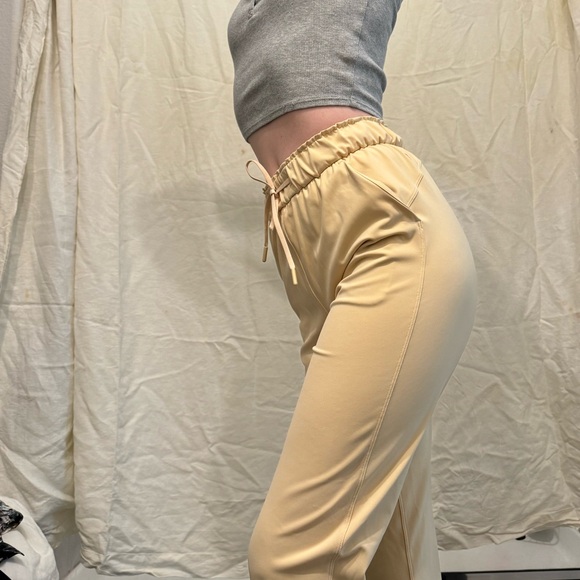 Lululemon Keep Moving Pant 7/8 High-Rise - Picture 3 of 10